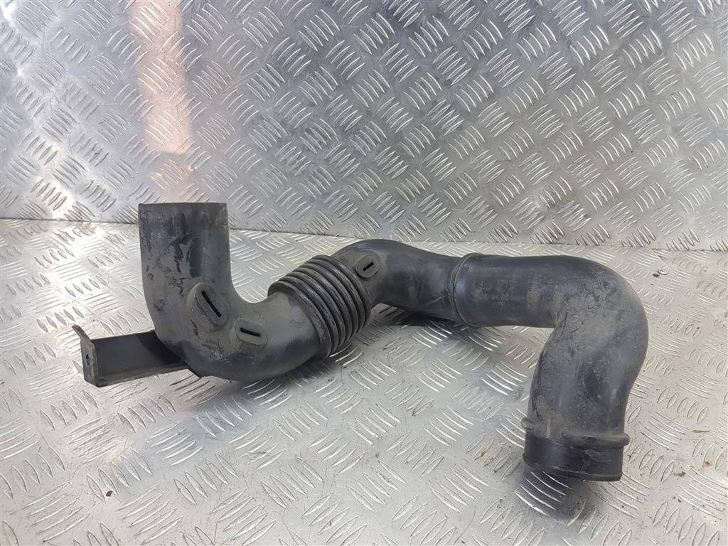 патрубок воздушный (пластик) Renault Master  8200751729, 4540 рублей, Москва