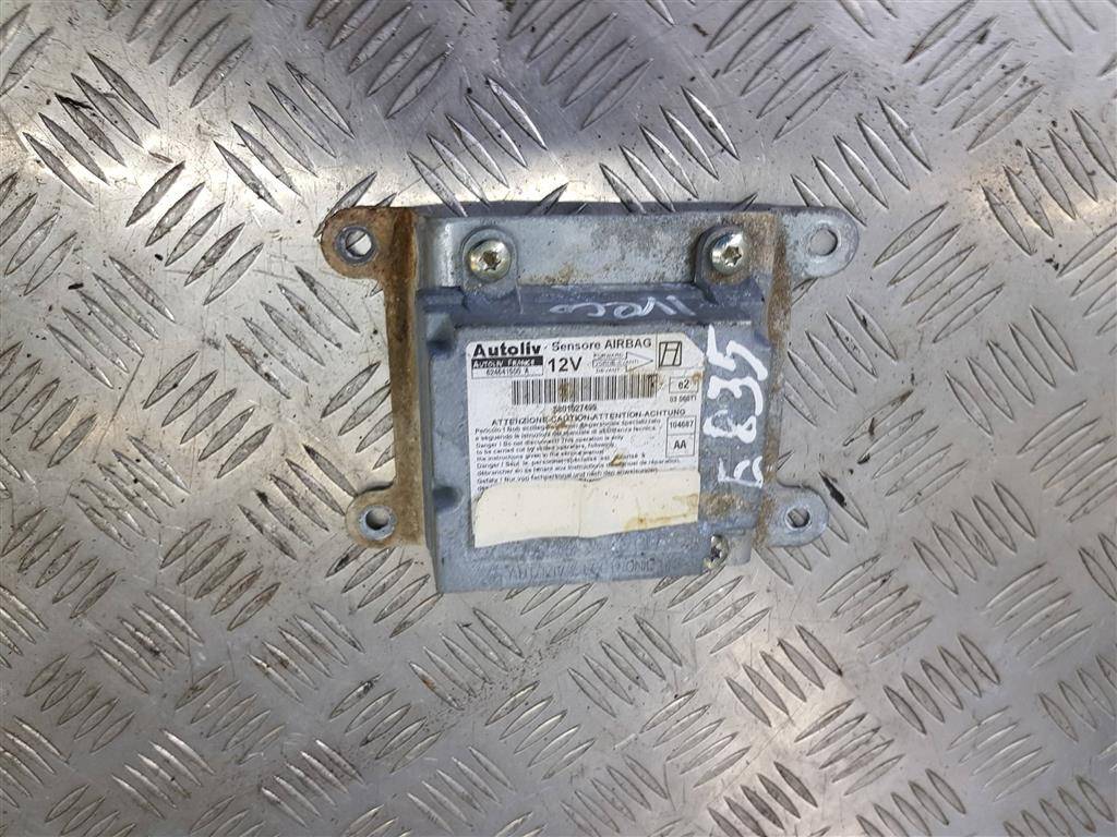 блок управления srs (air bag) Iveco Daily  5801527499, 5230 рублей, Москва
