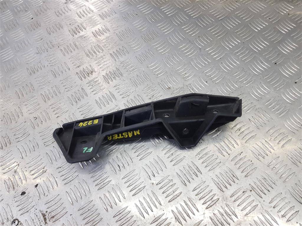 кронштейн бампера Renault Master  620430006R, 980 рублей, Москва