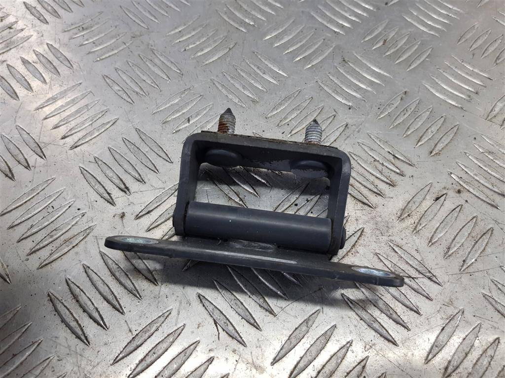 петля крышки багажника Hyundai Grand Starex  797104D000, 750 рублей, Москва