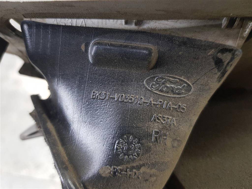 накладка лобового стекла FORD Transit  1853756, 1320 рублей, Москва