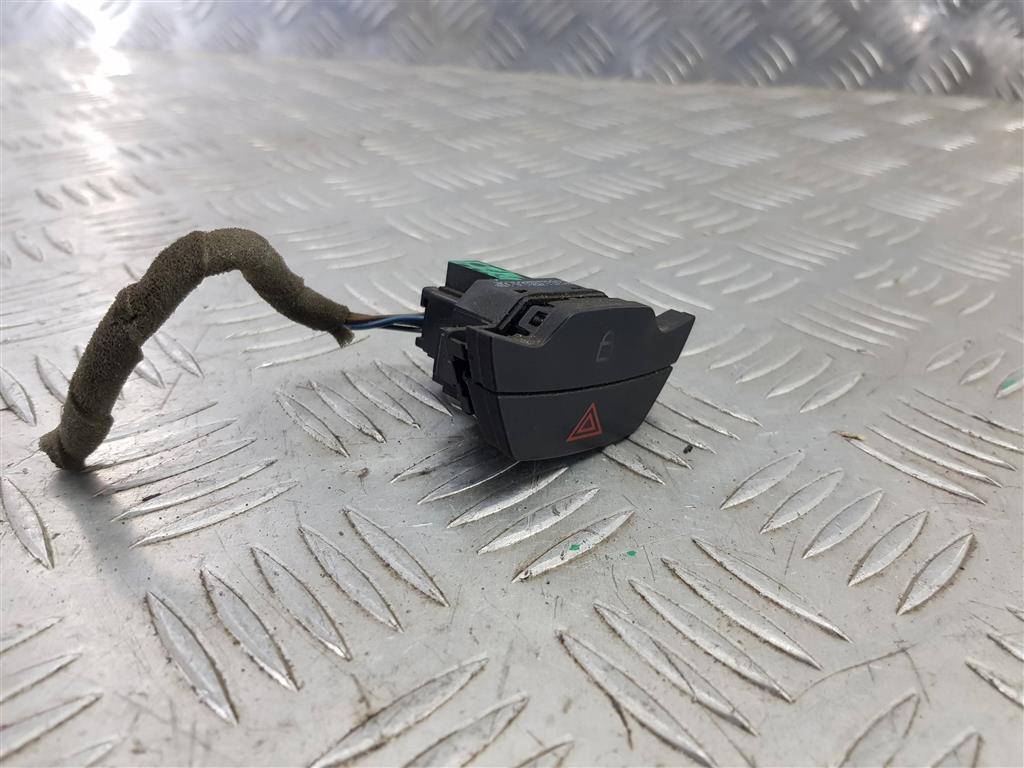 кнопка аварийной сигнализации FORD Transit  1791711, 980 рублей, Москва