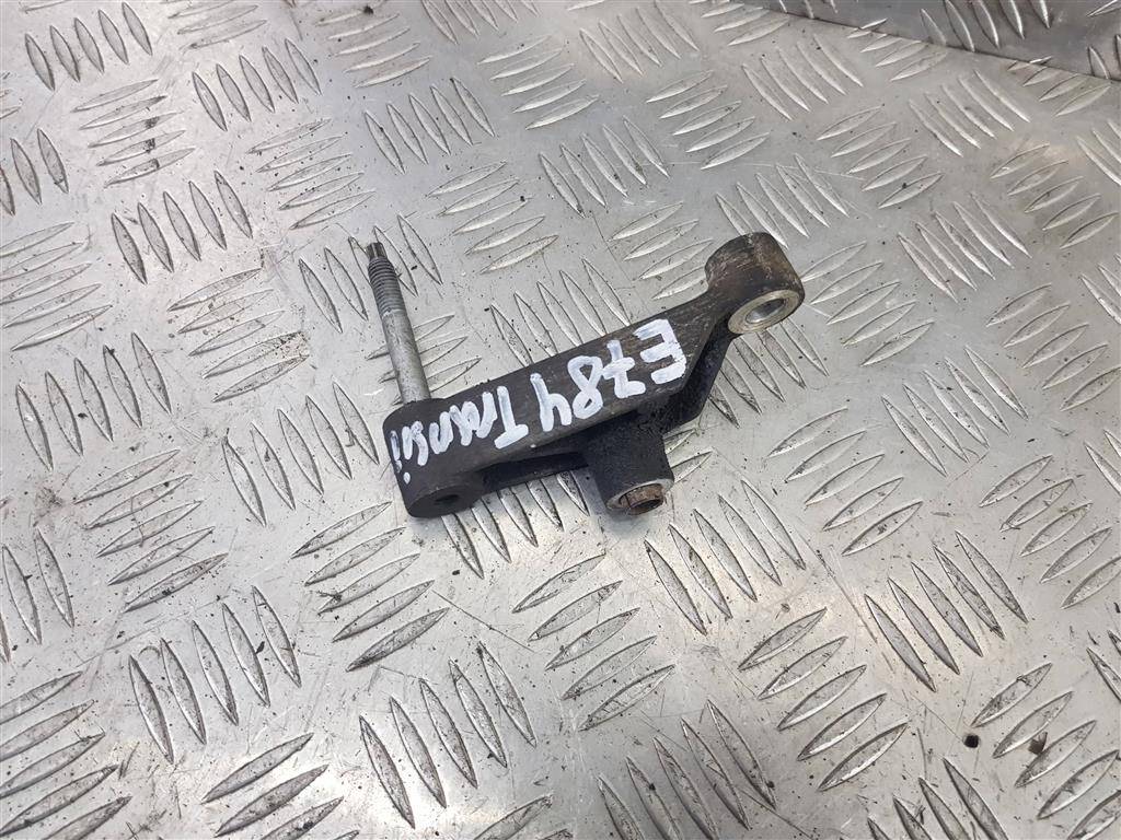 кронштейн гур FORD Transit  1748451, 3050 рублей, Москва