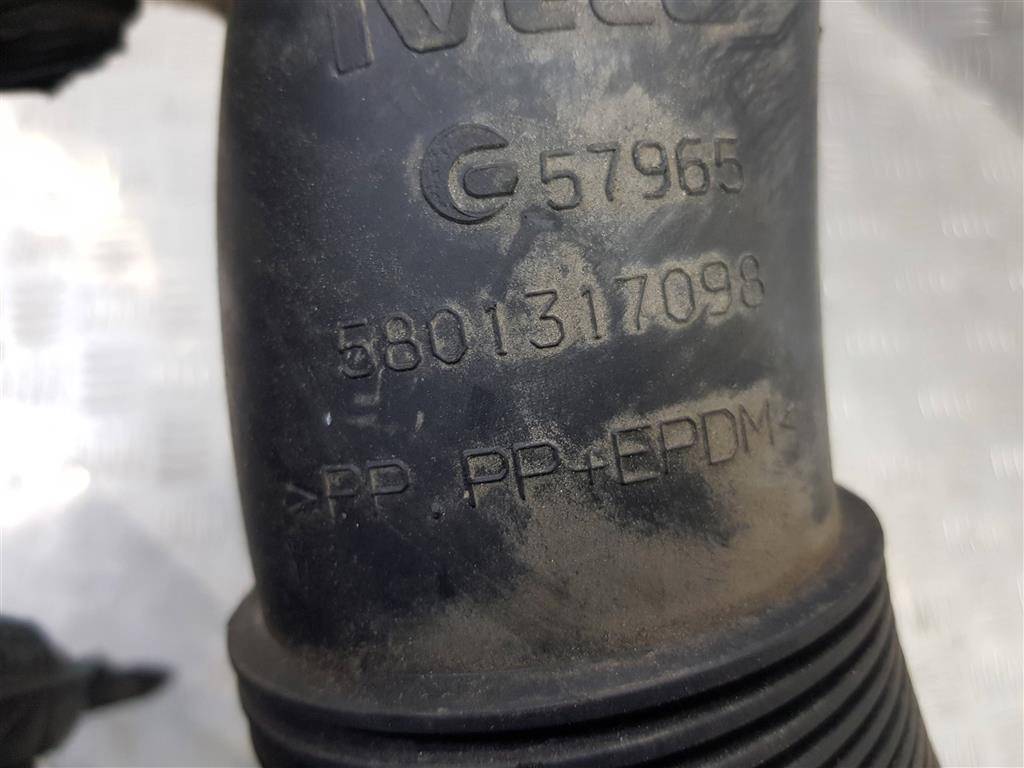 патрубок воздушный (пластик) Iveco Daily  5801317098, 2700 рублей, Москва