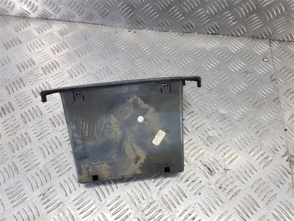 накладка торпедо Iveco Daily  5801476523, 2470 рублей, Москва