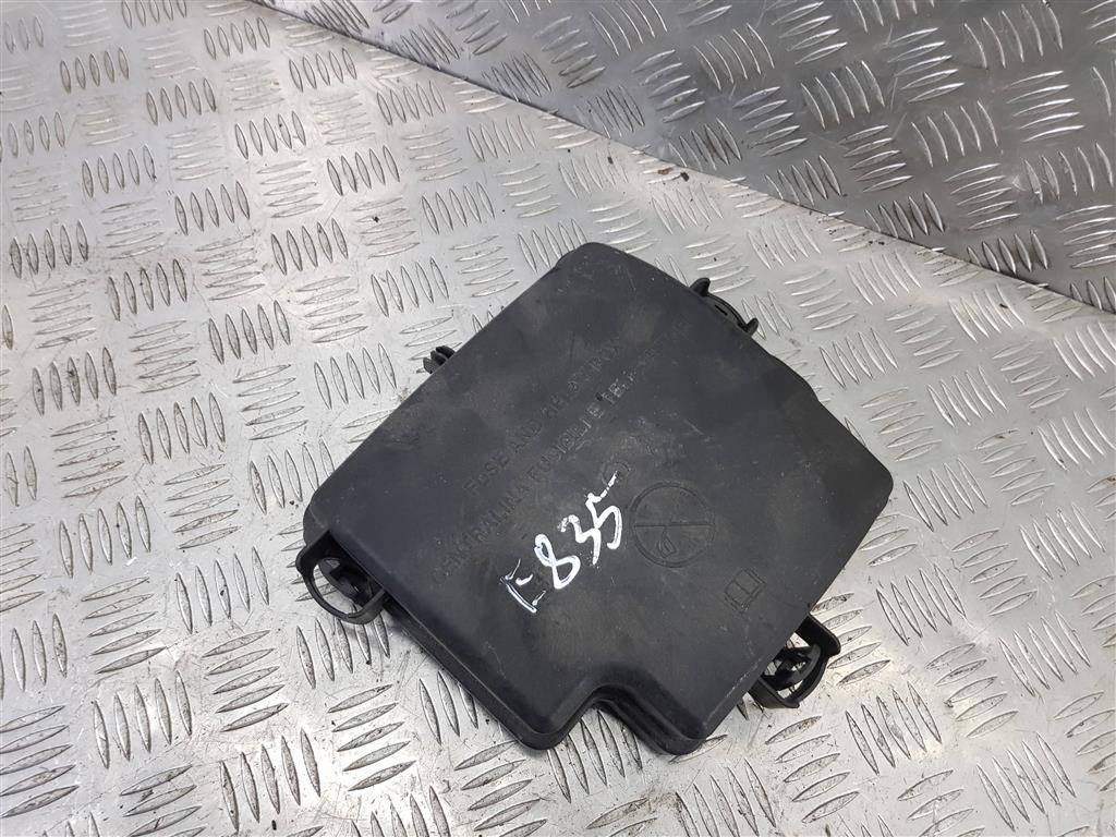 крышка блока предохранителей Iveco Daily  5801393356, 1550 рублей, Москва