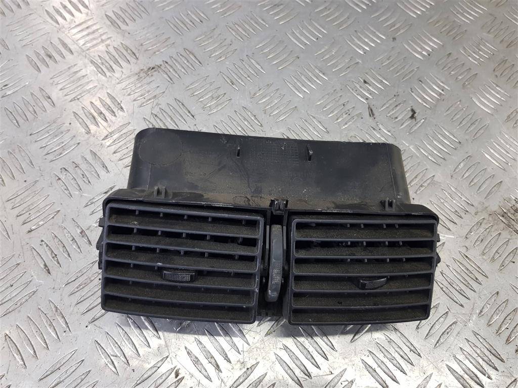 решетка воздуховода Peugeot Expert  9634511177, 1550 рублей, Москва