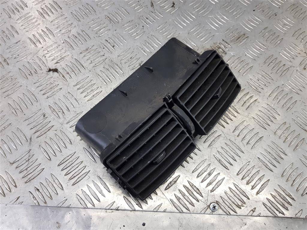 решетка воздуховода Peugeot Expert  9634511177, 1550 рублей, Москва