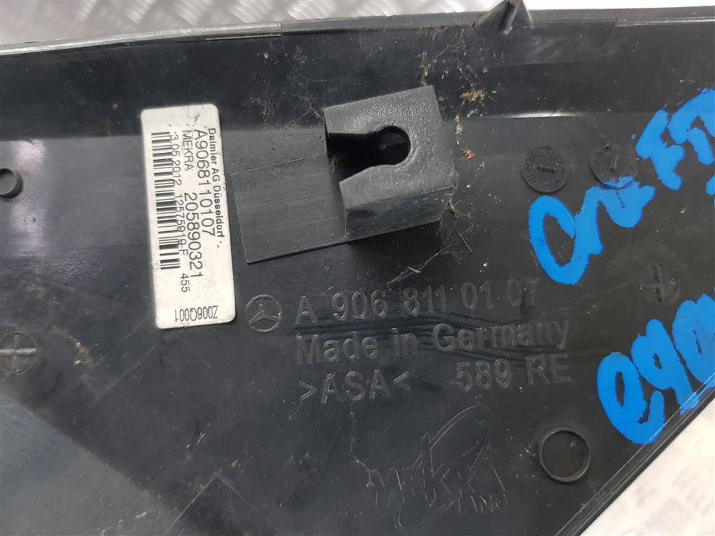 накладка крыла переднего Volkswagen Crafter  2E0857568, 1090 рублей, Москва