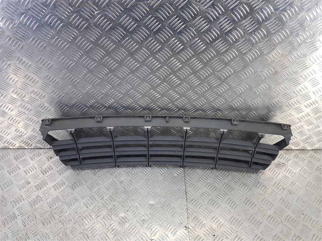 решетка бампера Volkswagen Crafter  2E0807835A, 1550 рублей, Москва