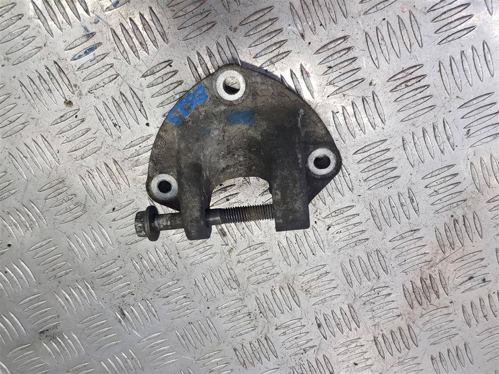 кронштейн двигателя (двс) Renault Master  8200675217, 2130 рублей, Москва