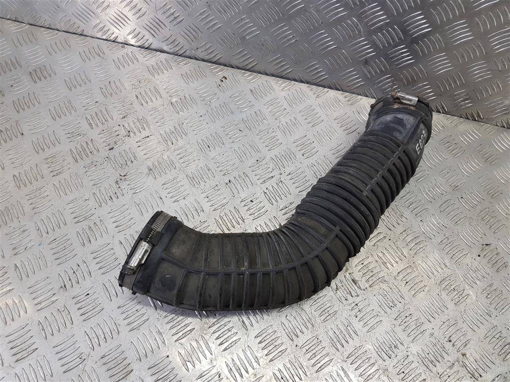 патрубок воздушный (резиновый) Renault Master  8200858600, 2130 рублей, Москва