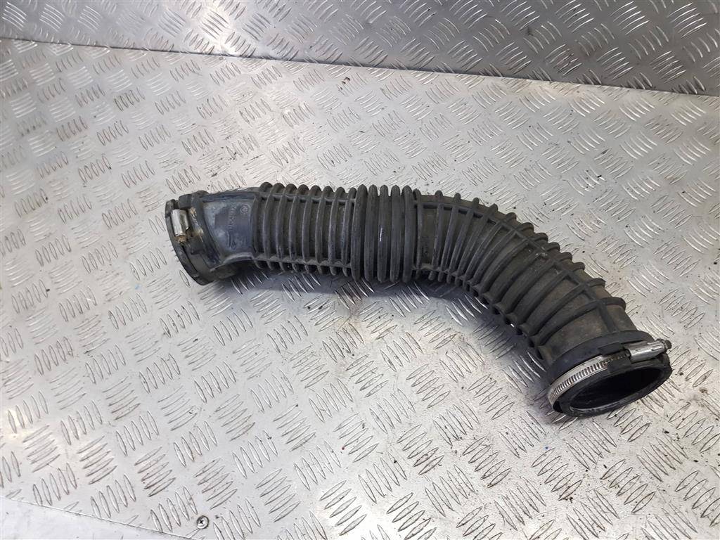 патрубок воздушный (резиновый) Renault Master  8200858600, 2130 рублей, Москва