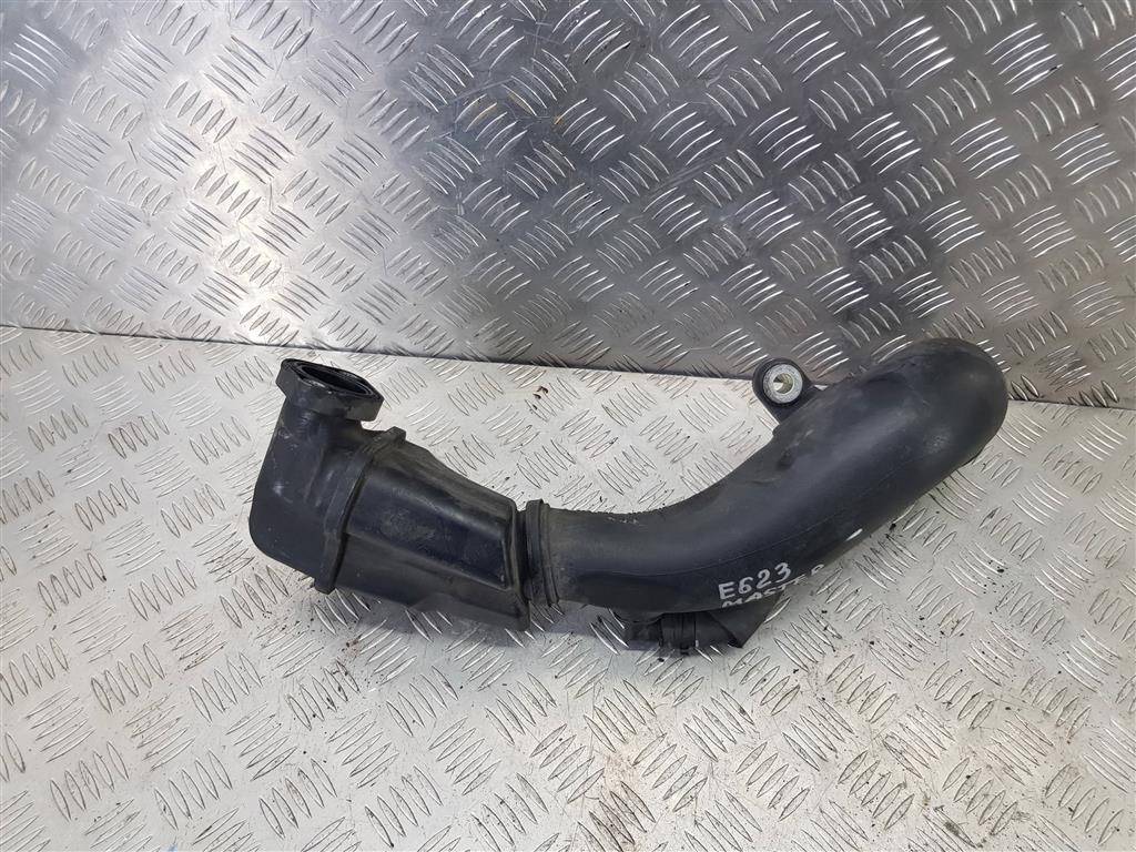 патрубок воздушный (резиновый) Renault Master  8200858600, 2130 рублей, Москва