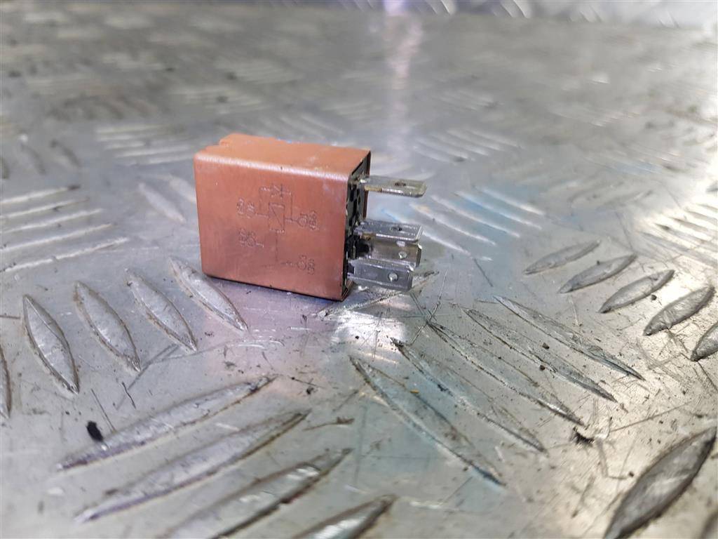 реле Renault Master  8200263345, 980 рублей, Москва