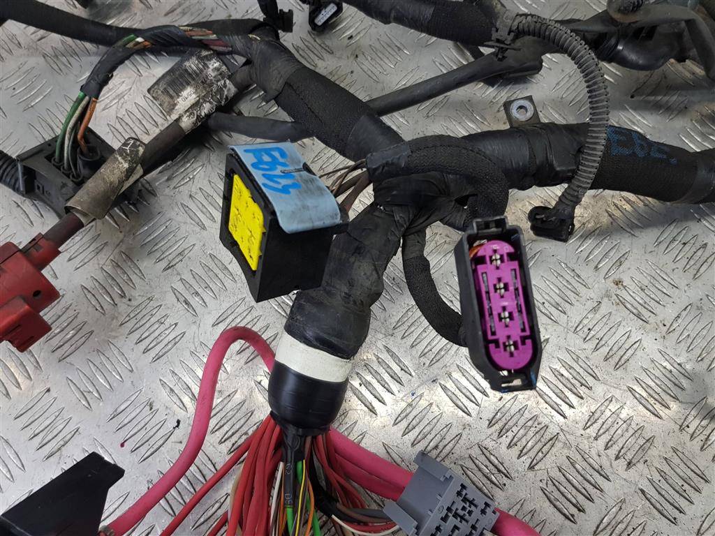 проводка (коса) Renault Master  240110479R, 10750 рублей, Москва