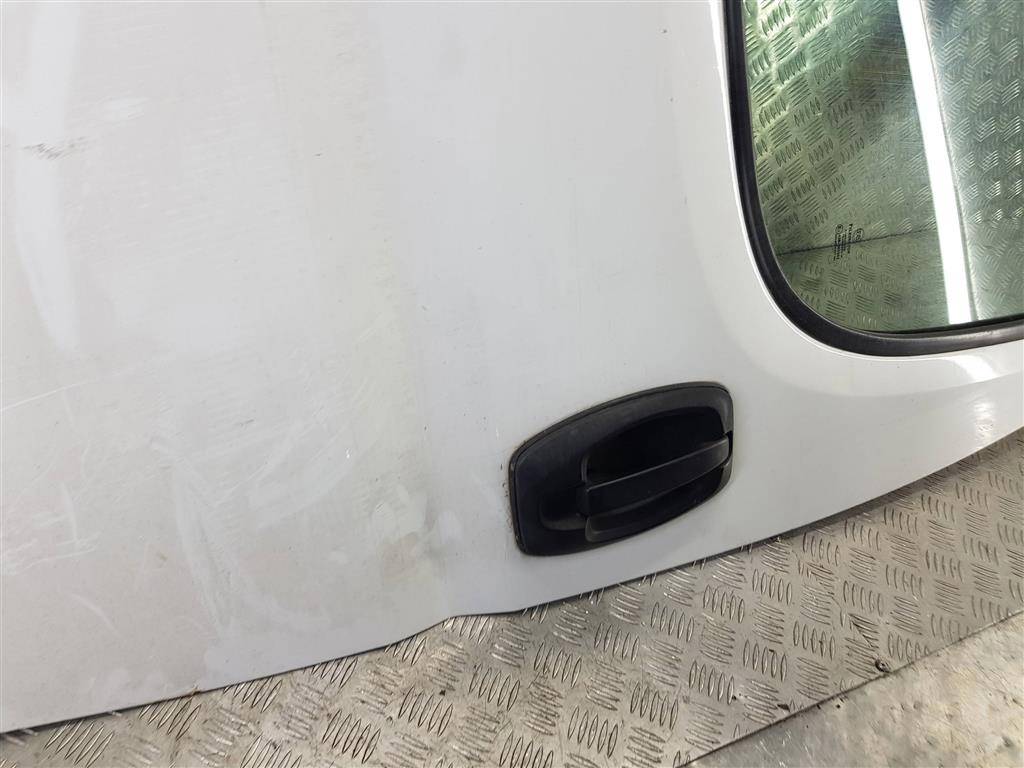 дверь Peugeot Boxer  9009G2, 4770 рублей, Москва