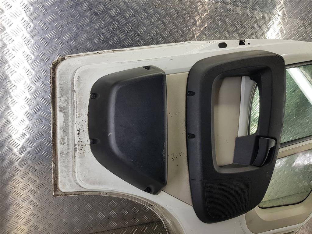 дверь Peugeot Boxer  9009G2, 4770 рублей, Москва