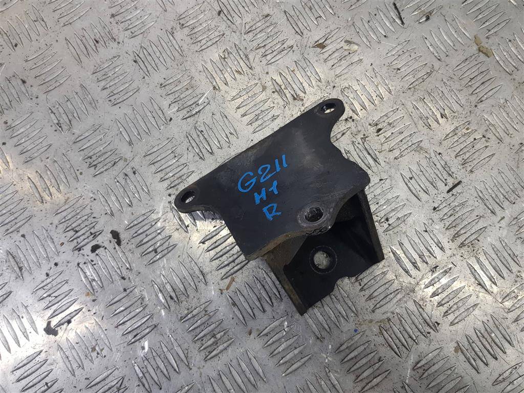 кронштейн двигателя (двс) Hyundai Grand Starex  216124A700, 980 рублей, Москва