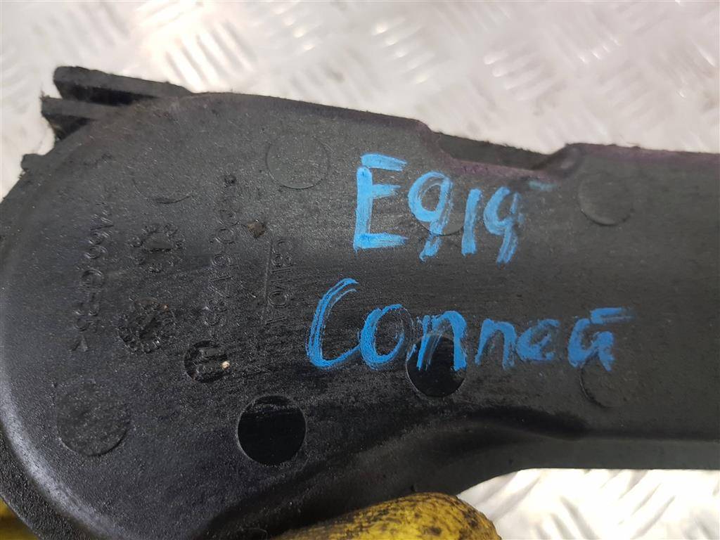 маслоотделитель (сапун) FORD Tourneo Connect  1440654, 860 рублей, Москва