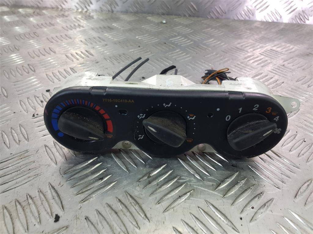 блок управления печкой FORD Tourneo Connect  5225337, 2930 рублей, Москва