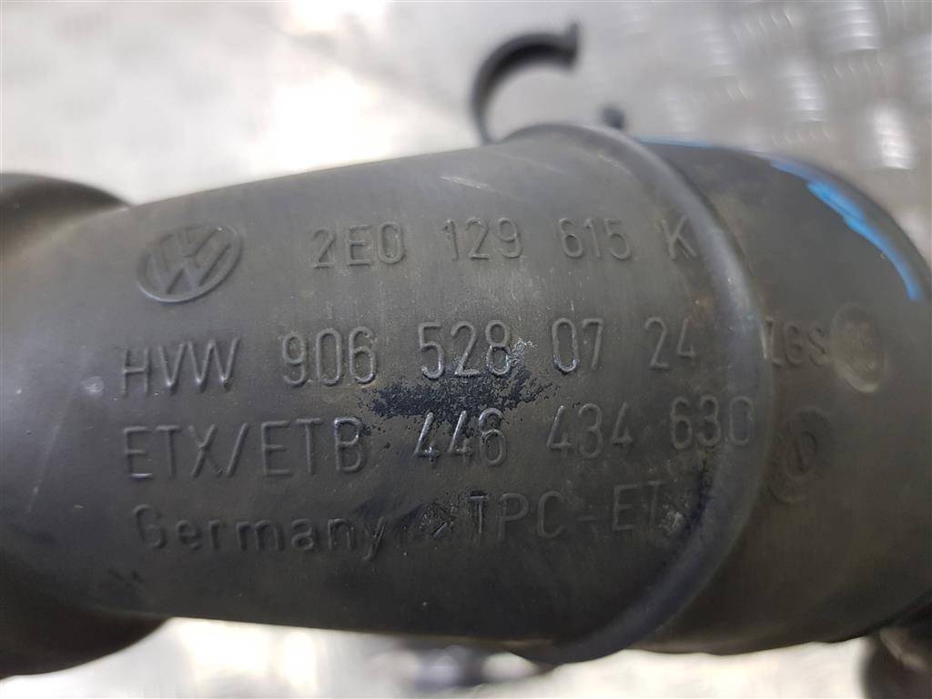 патрубок воздушный (пластик) Volkswagen Crafter  2E0129615K, 3279 рублей, Москва