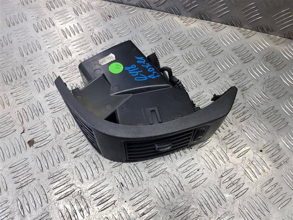 решетка воздуховода Peugeot Boxer  1607202580, 980 рублей, Москва