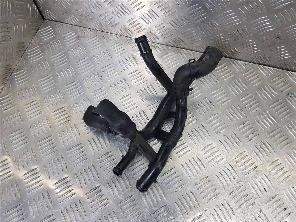 фланец системы охлаждения Volkswagen Crafter  03L121049G, 2700 рублей, Москва