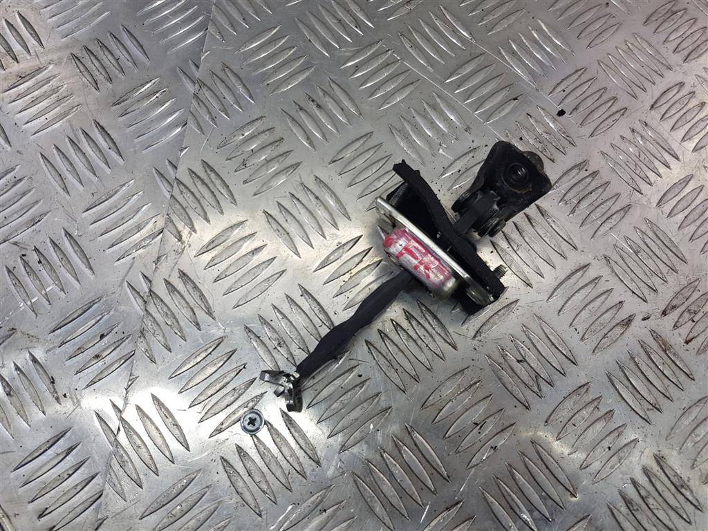 ограничитель двери FORD Tourneo Connect  5188590, 750 рублей, Москва
