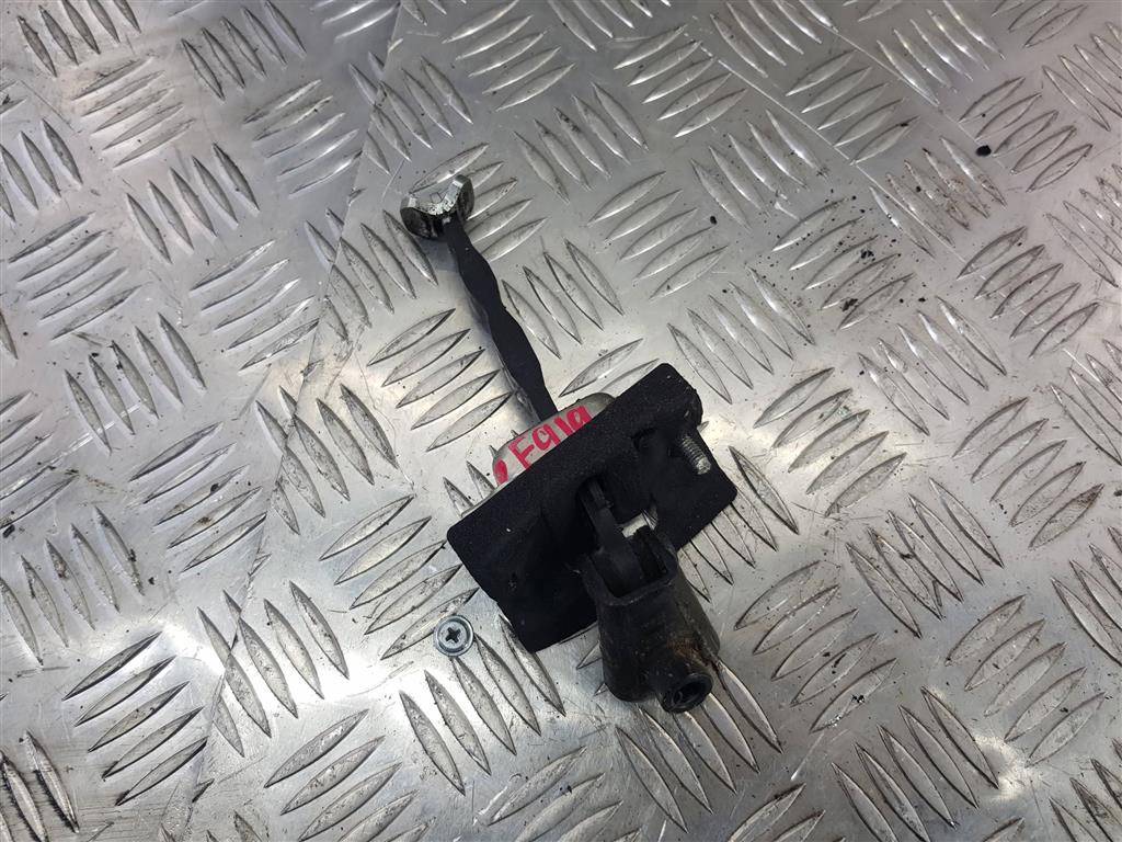 ограничитель двери FORD Tourneo Connect  5188590, 750 рублей, Москва