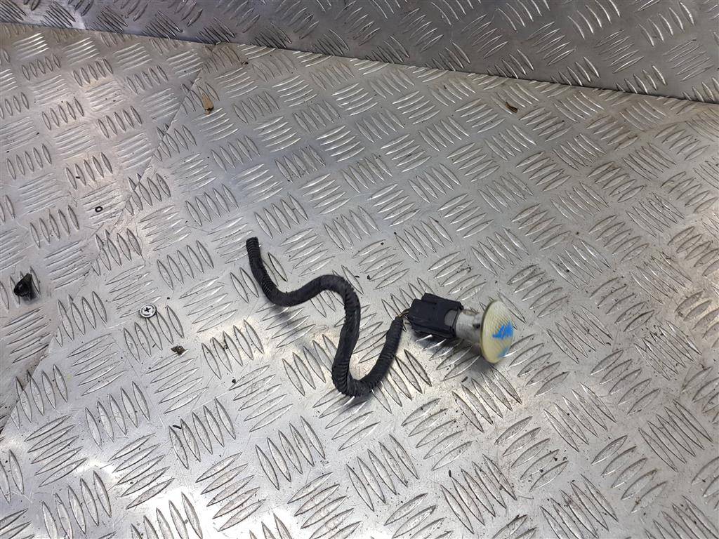 повторитель поворота FORD Transit  1385980, 980 рублей, Москва