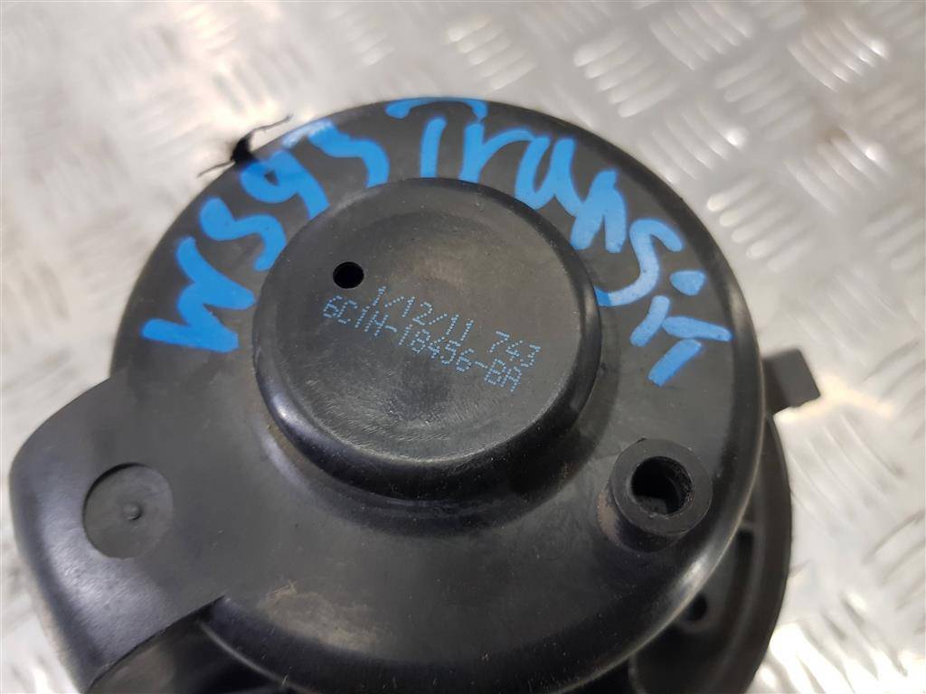 моторчик отопителя FORD Transit  7188531, 2130 рублей, Москва