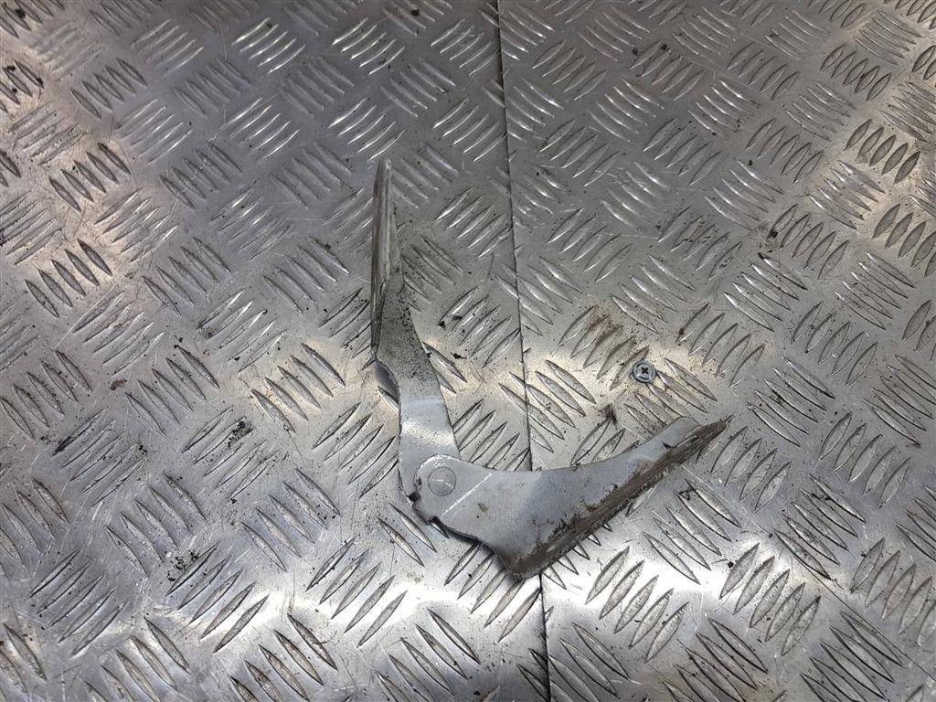 петля капота FORD Transit  1405814, 980 рублей, Москва