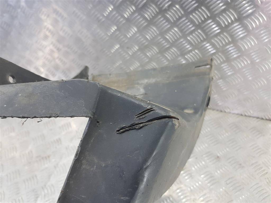 клык заднего бампера FORD Transit  1867578, 1550 рублей, Москва