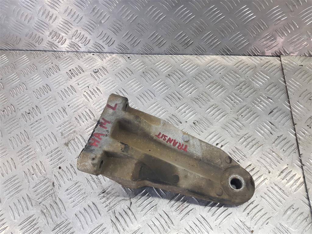 кронштейн двигателя (двс) FORD Transit  1818057, 5580 рублей, Москва