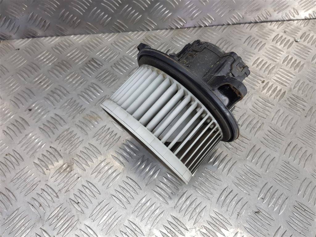 моторчик отопителя FORD Transit  2008781, 1550 рублей, Москва