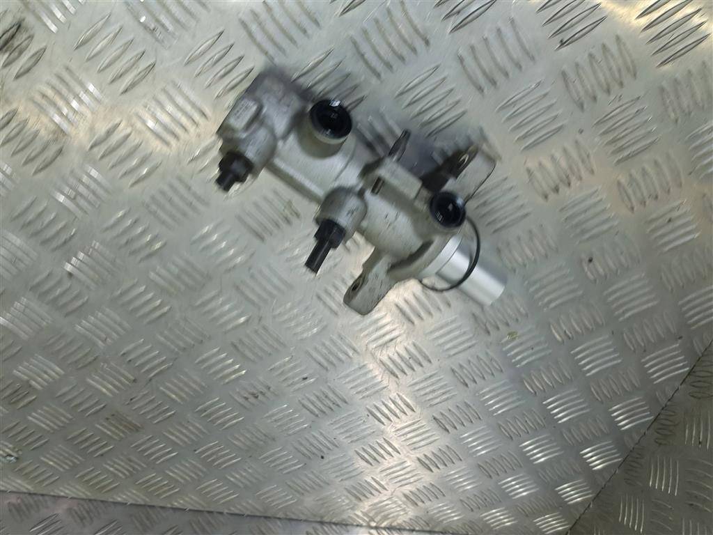 цилиндр тормозов FORD Transit  1855169, 4430 рублей, Москва