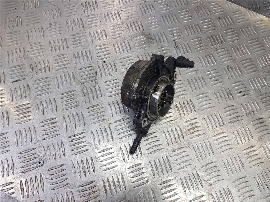 насос вакуумный FORD Transit  1899704, 6150 рублей, Москва