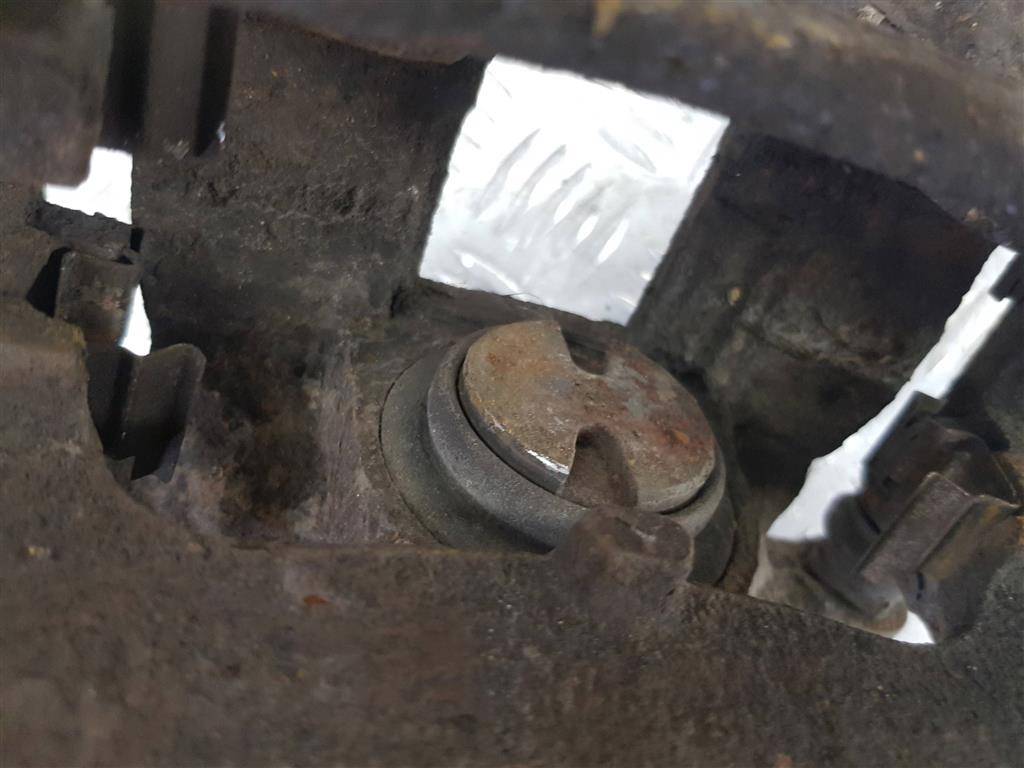 суппорт FORD Transit  1843318, 6730 рублей, Москва