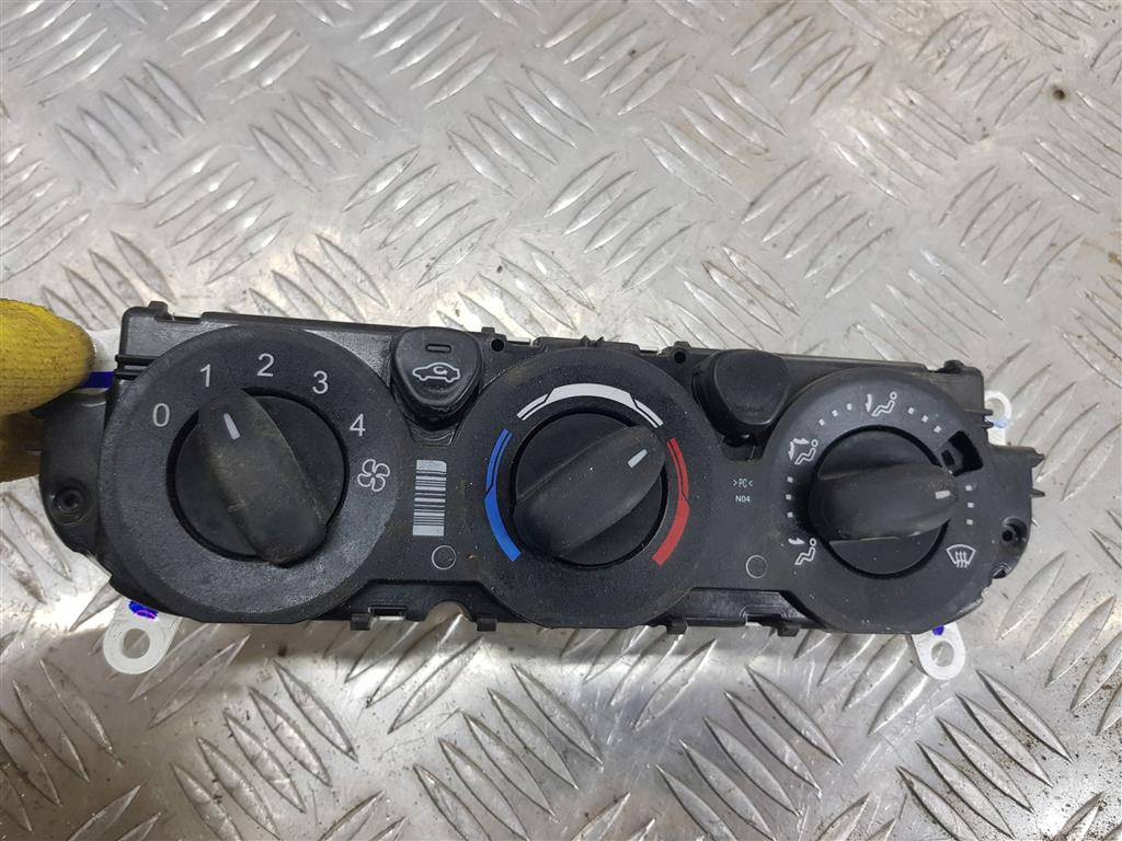 блок управления печкой FORD Transit  1843005, 3850 рублей, Москва