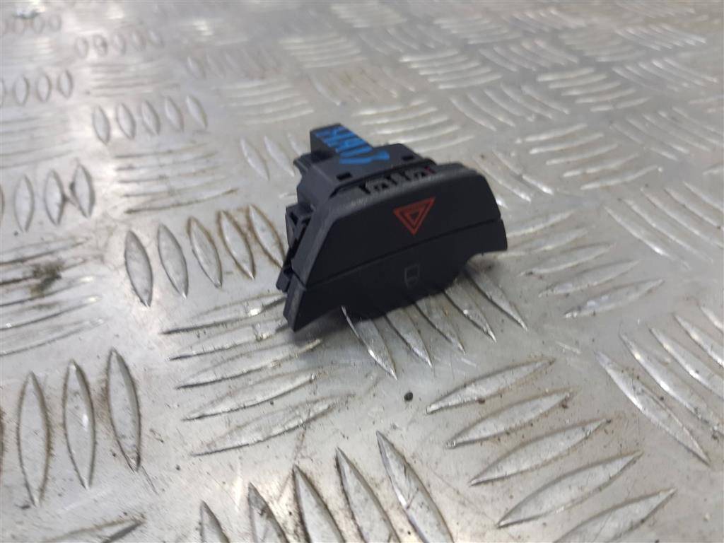 кнопка аварийной сигнализации FORD Transit  1791711, 980 рублей, Москва