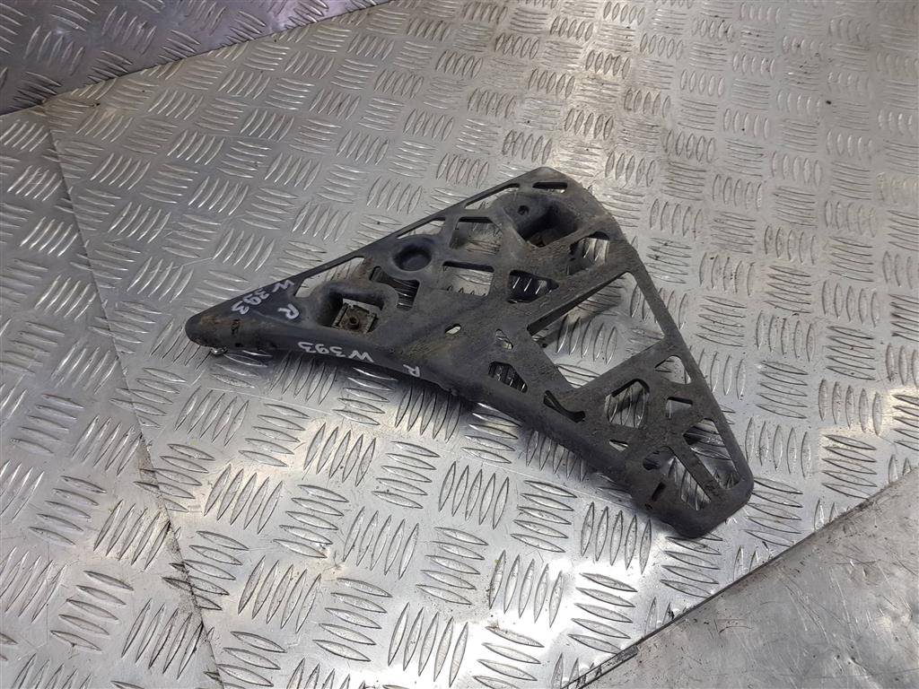 кронштейн бампера FORD Transit  1763223, 2130 рублей, Москва