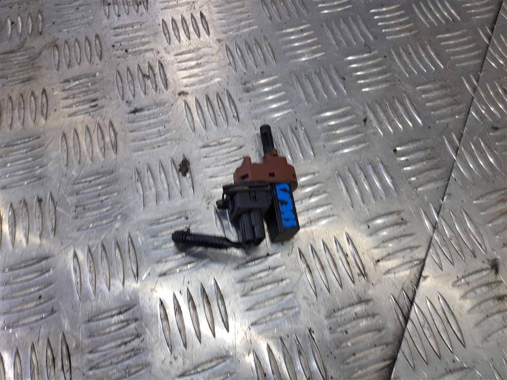 датчик включения стоп-сигнала FORD Transit  1143409, 750 рублей, Москва