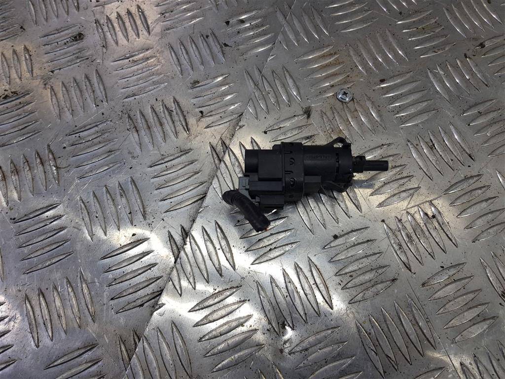 датчик включения стоп-сигнала FORD Transit  4832217, 520 рублей, Москва