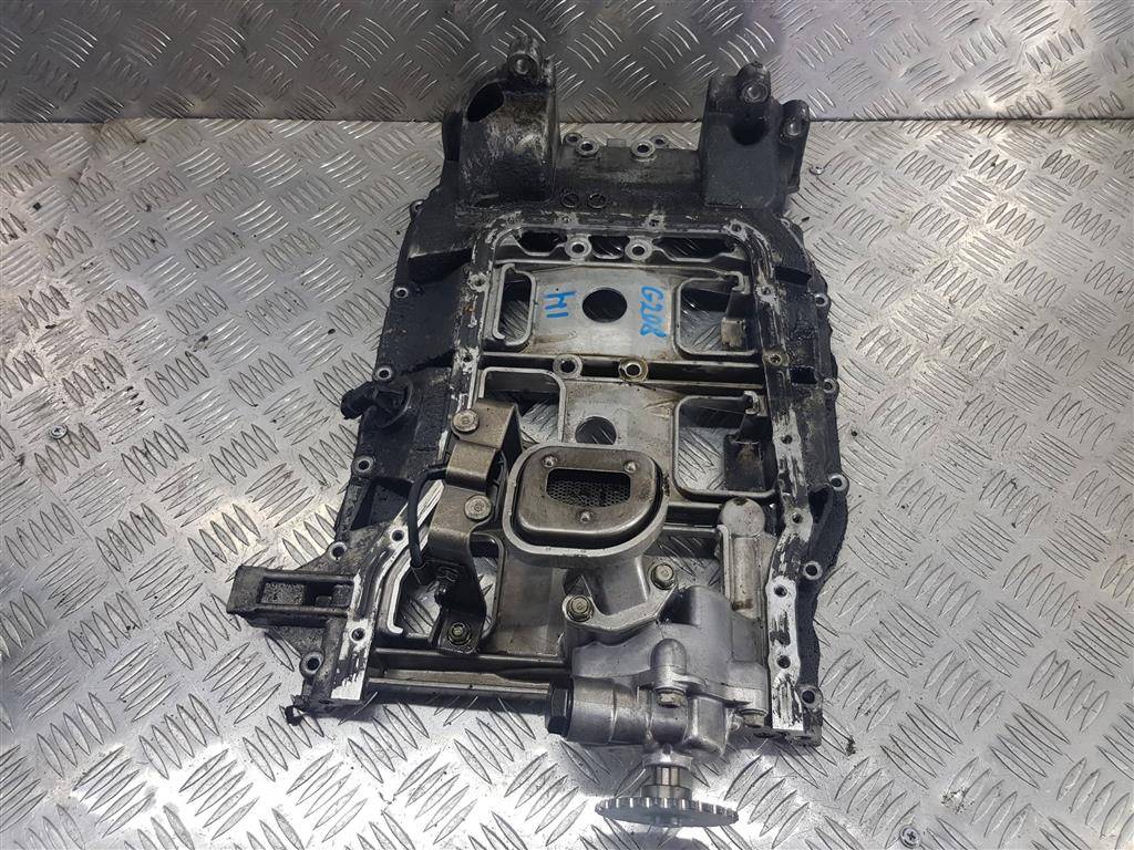 насос масляный Hyundai Grand Starex  261104A750, 8450 рублей, Москва