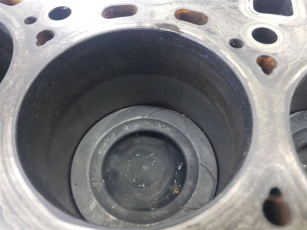 блок цилиндров двигателя Hyundai Grand Starex  2J0124AU00, 115400 рублей, Москва