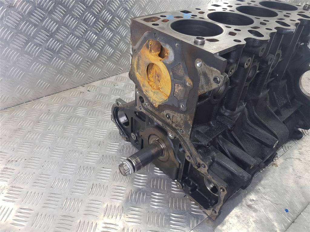 блок цилиндров двигателя Hyundai Grand Starex  2J0124AU00, 115400 рублей, Москва