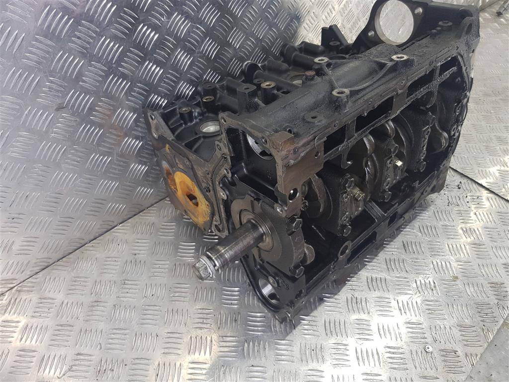 блок цилиндров двигателя Hyundai Grand Starex  2J0124AU00, 115400 рублей, Москва