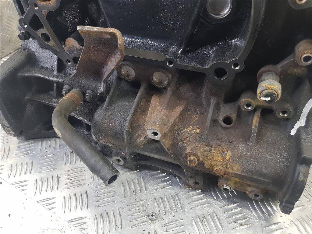 блок цилиндров двигателя Hyundai Grand Starex  2J0124AU00, 115400 рублей, Москва