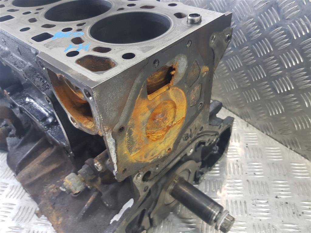 блок цилиндров двигателя Hyundai Grand Starex  2J0124AU00, 115400 рублей, Москва